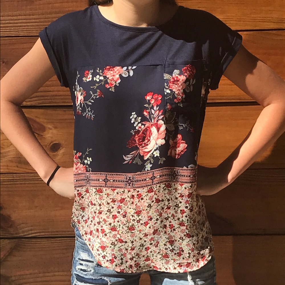 Jolt Junior’s Short Sleeve Knit to Woven T-Shirt